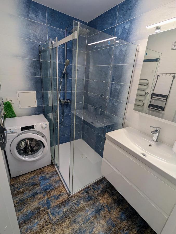 Lovely 2-Bedroom Flat In The Heart Of ดรูซกินินไก ภายนอก รูปภาพ